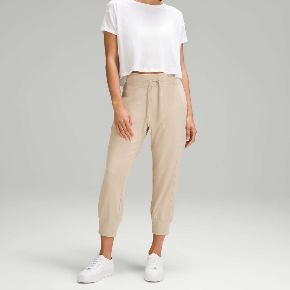 Lululemon Ready to Rulu High-Rise Cropped Jogger Trench